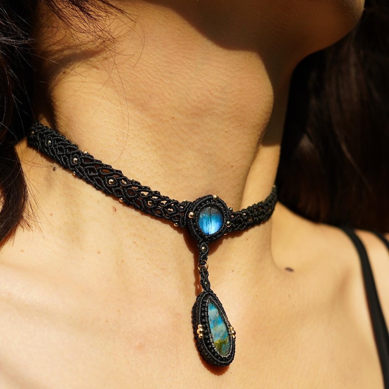 labradorite necklace,Crystal macrame choker, gold choker necklace, natural stone