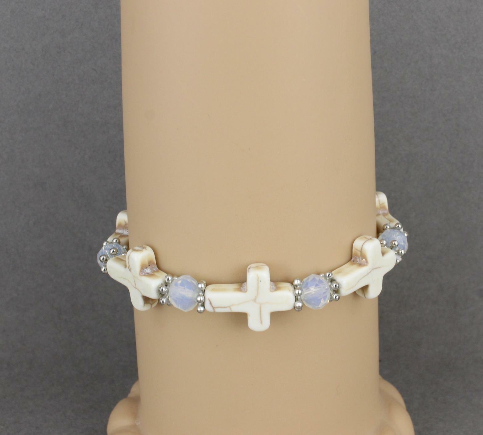 cross bracelet stretch Cream Silver stretchy beaded bracelet