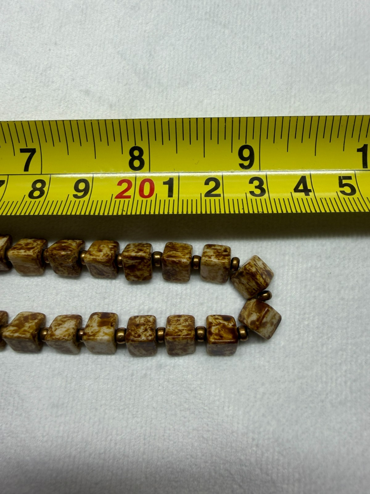 Vintage Scottish Agate Necklace Unusual Shaped Stones 18″ Beaded 30g Classic