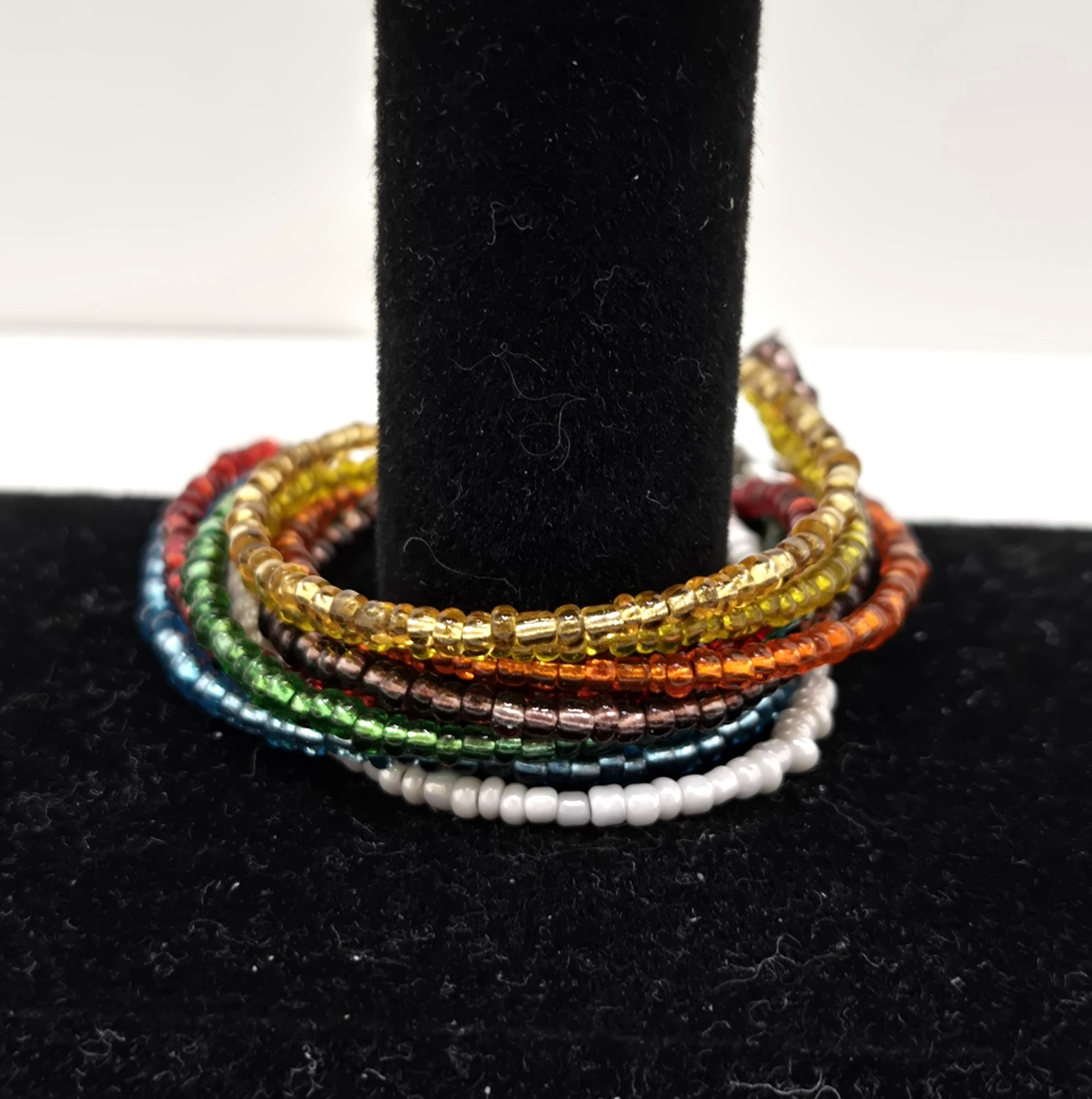 Multi Strand Seed Bead Bracelet, 6.5-7″ Preowned Very Good, Toggle Closure