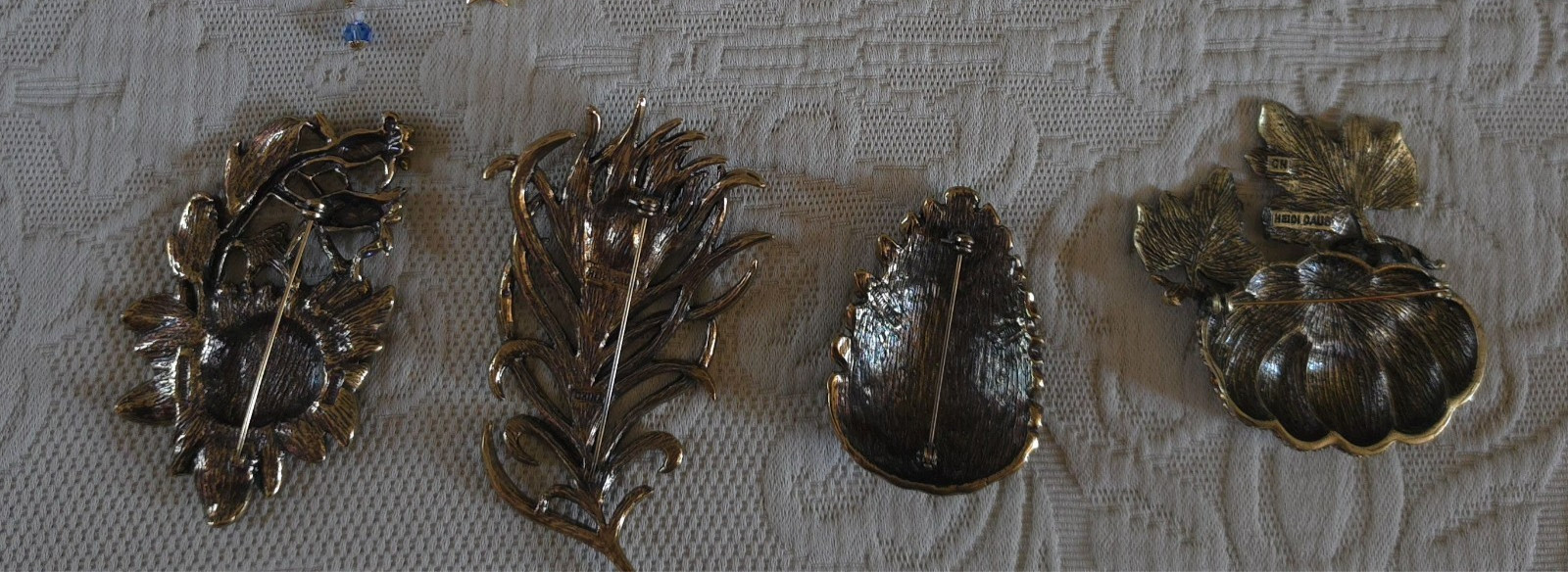 Lot 4 Heidi Daus brooch pin Flower Bloom Feather Pinecone Pumpkin