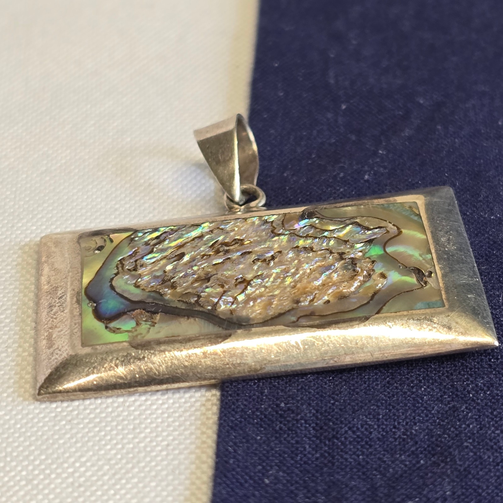 Sterling Silver Pendant 13.1g Fine Jewelry Abalone Look Charm *READ*