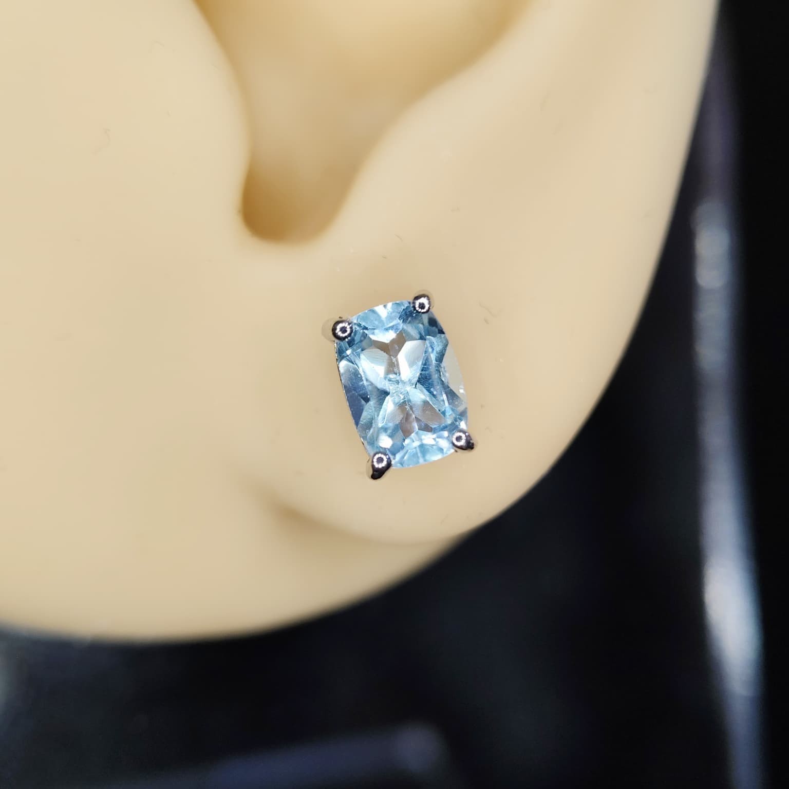 925 Sterling silver Earing Cushion Sky Blue Topaz 7X5MM Natural Gemstone Jewelry