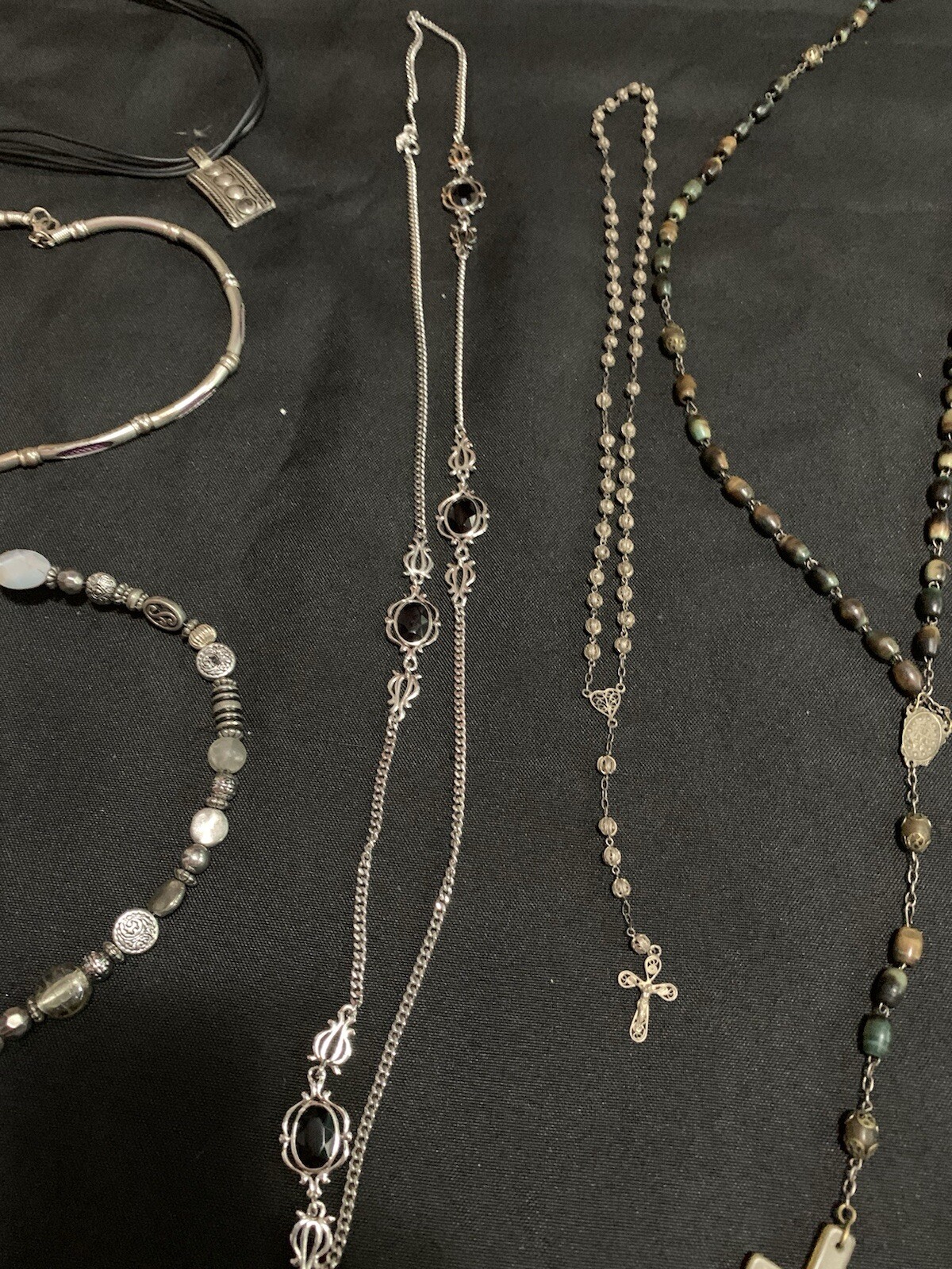 lot of 10 womens costume Necklace Unknown material