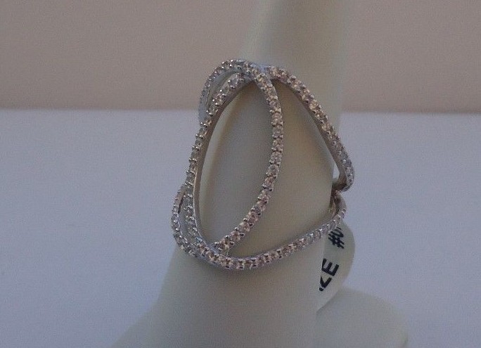 STERLING SILVER DESIGNERS RING W/ 2.50 CT LAB CREATED DIAMONDS /SIZE 5,6,7,8,9
