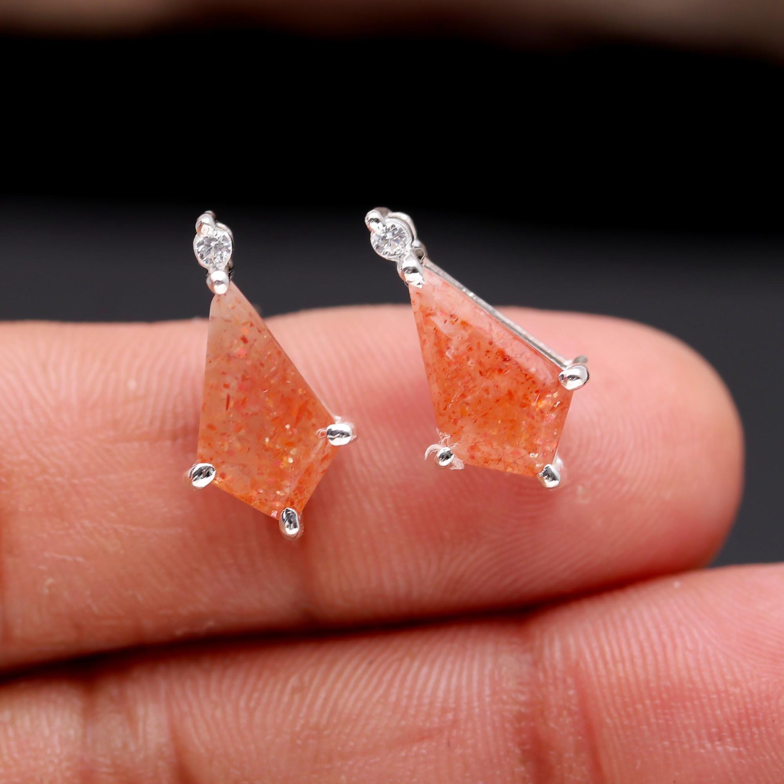 100% Natural Sunstone Kite Stud Earrings 925 Sterling Silver Minimalist Jewelry