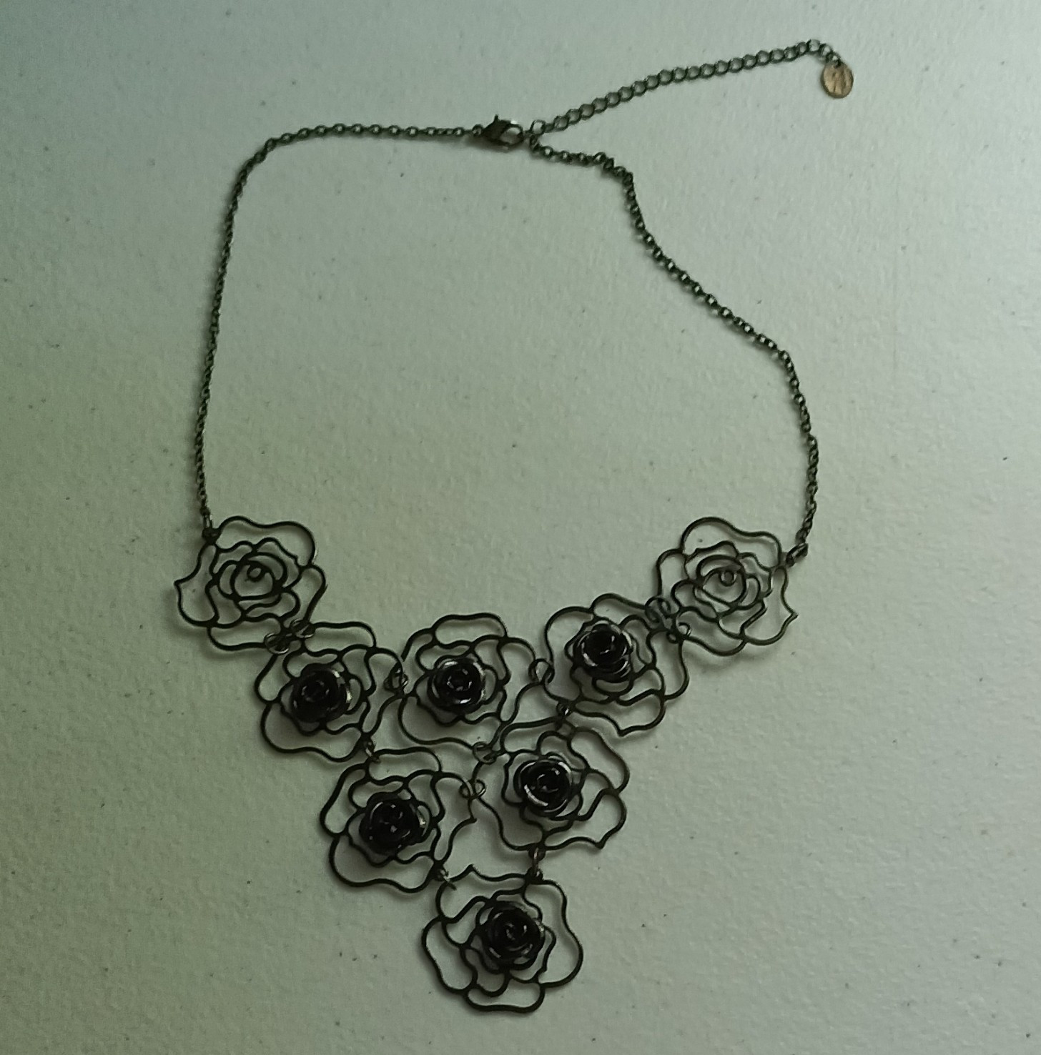Claire’s Black Metal Flower Necklace