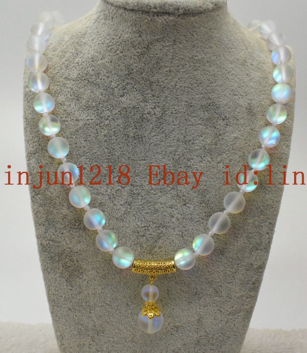 Fashion 10mm White Gleamy Rainbow Moonstone Round Gemstone Pendant Necklace 18”