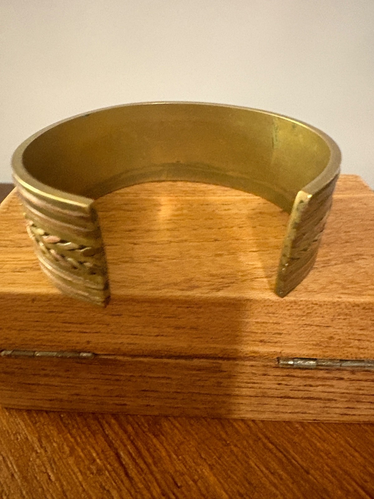 3 Vintage Chunky Slip on Bangle Bracelets Brass Pink Copper Mix