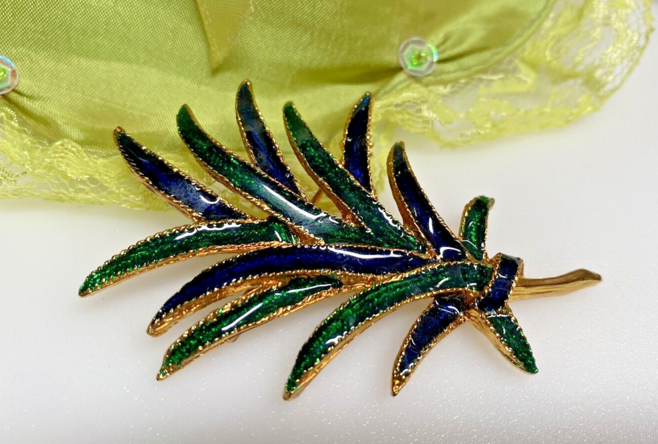 Vintage Brooch Angel Palm Leaf Enamel Gold Metal Blue Green 17.30g