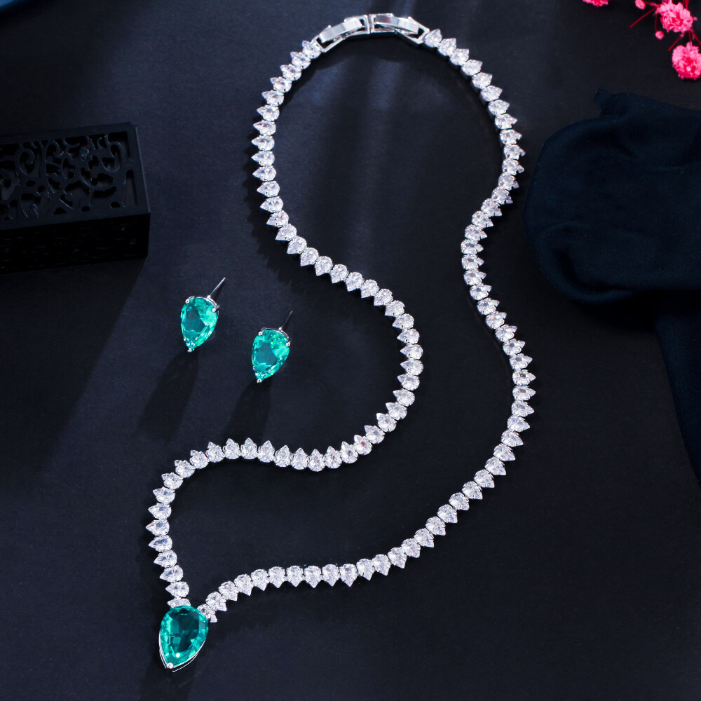 Charming Silver Plated CZ Green Necklace Earrings Jewelry Set for Brides Wedding