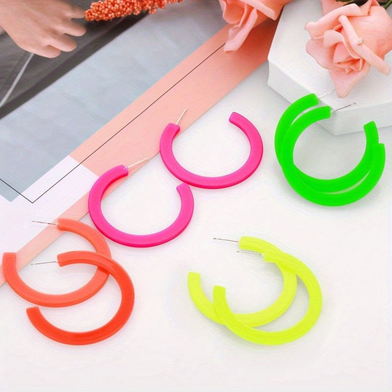 4 Pairs of Retro 80s/90s Fluorescent Neon-themed Acrylic C-shaped Earrings