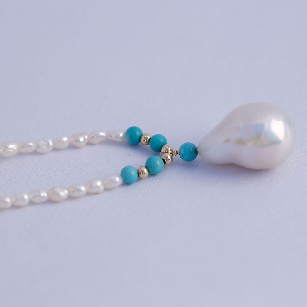 DL84 46cm Elegant White Freshwater pearl necklace 13.8×20.3mm pendant Turquoise