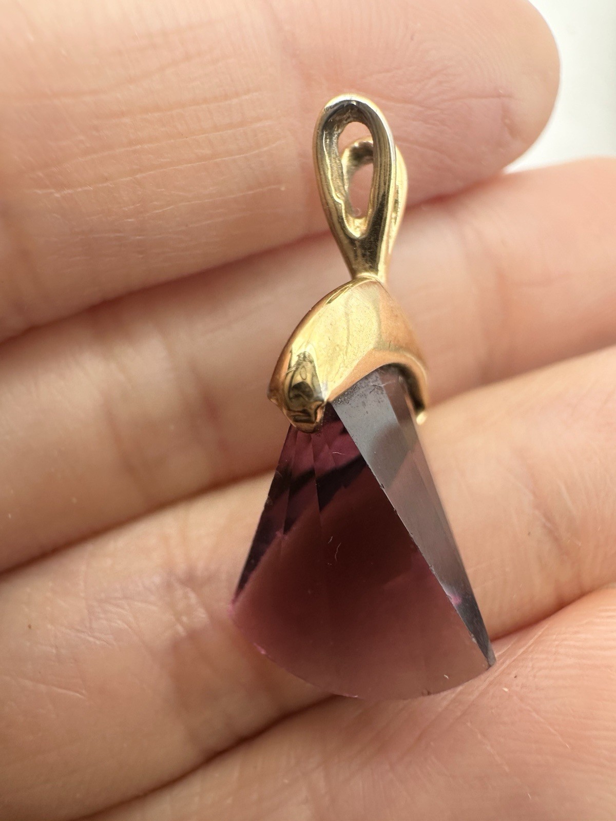 Untested Metal Faceted Crystal Fan Shape Pendant