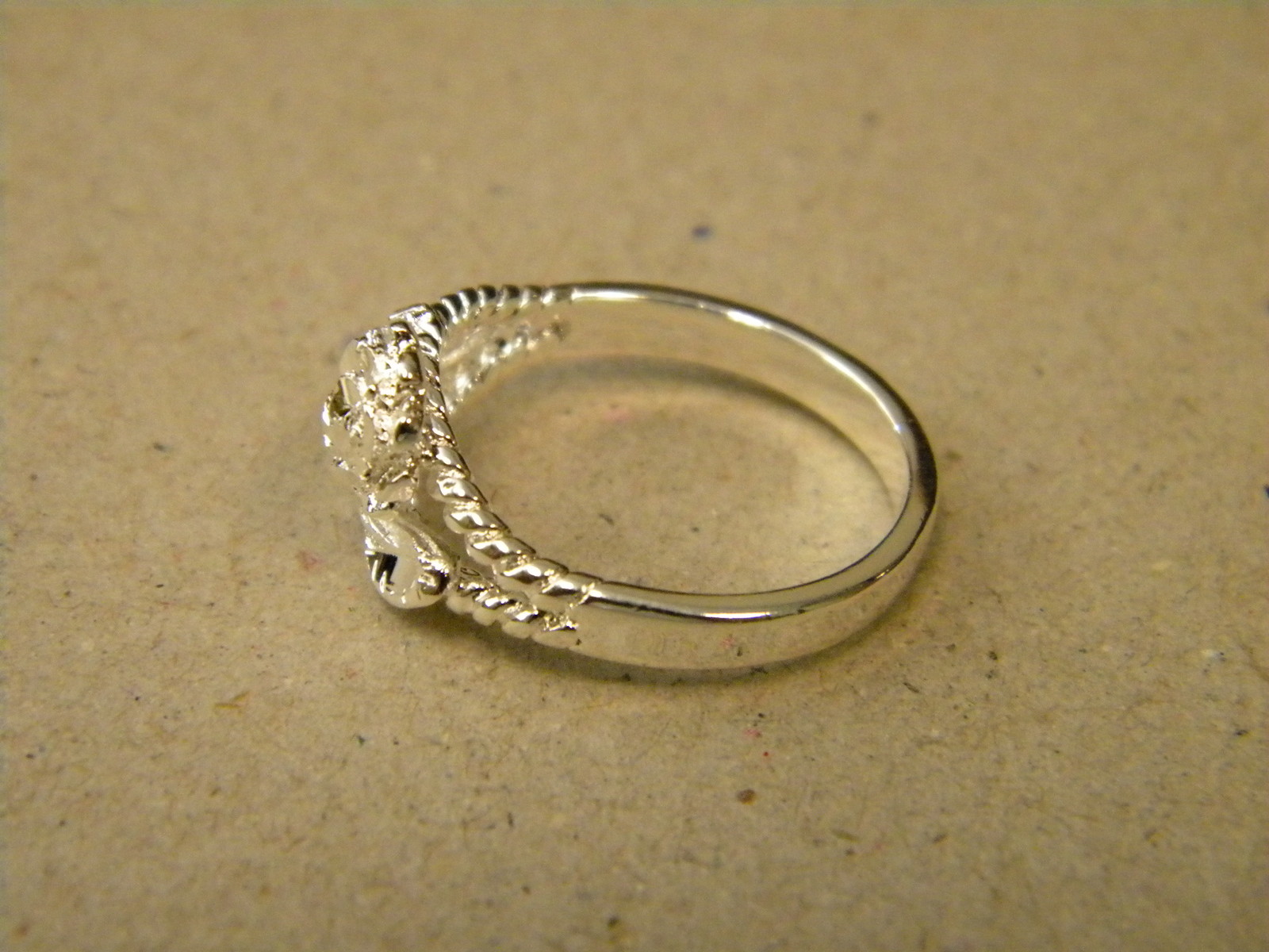 New Lady’s Women’s Girl Silver Plated Filigree Single Flower Rose Ring Size 7.5