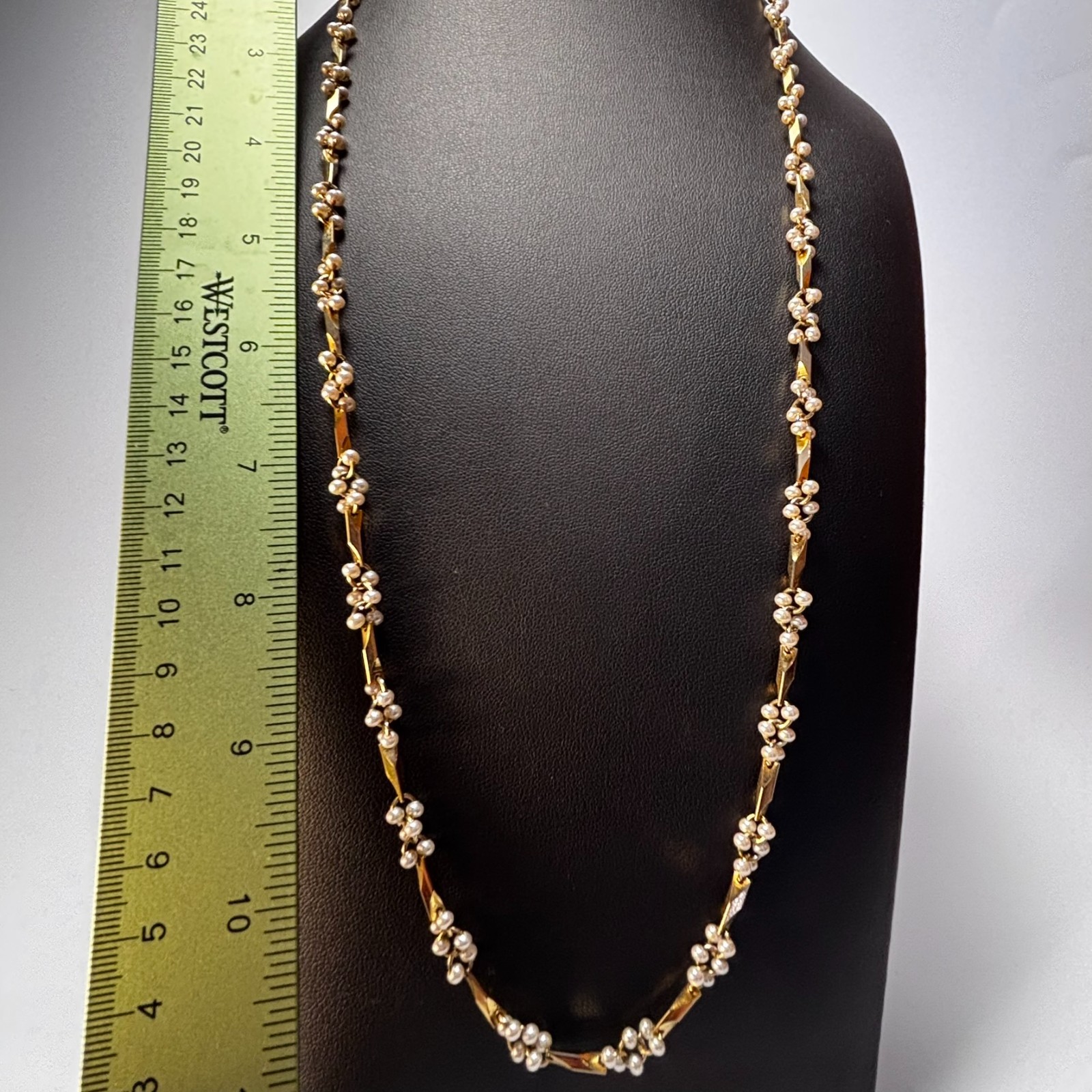 Faux Pearl Cluster Gold Tone Long Necklace White Elegant Jewelry