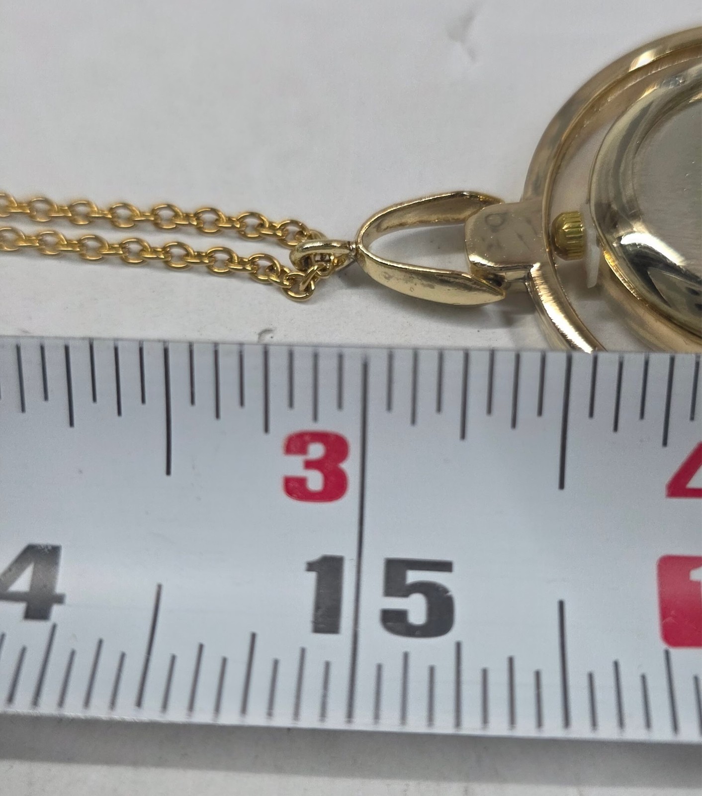 Gold Toned Round Quartz Watch Pendant Necklace Chain Analog Small Clock