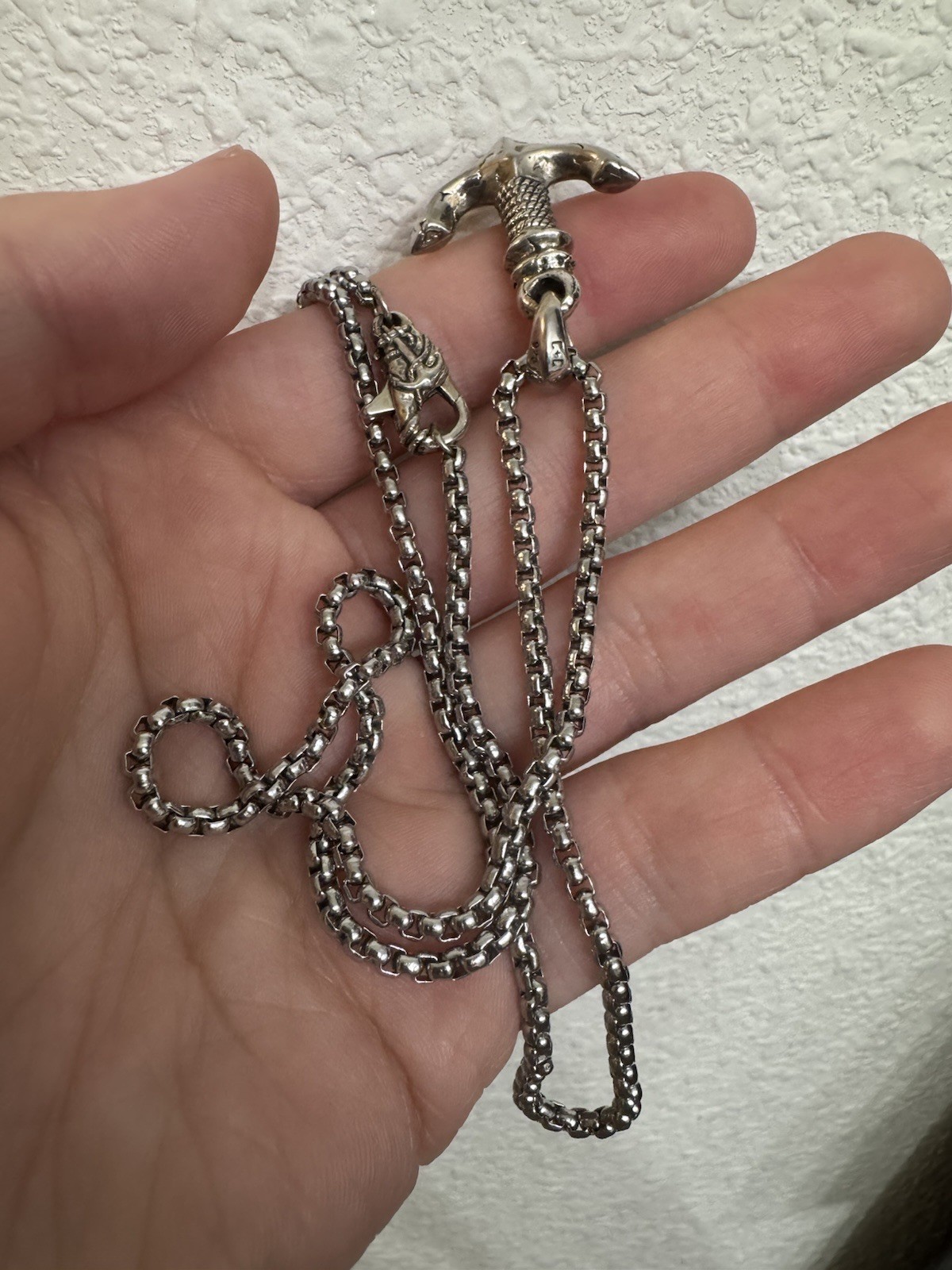 Clocks And Colours Hook Line And Sinker Anchor Necklace – Rare