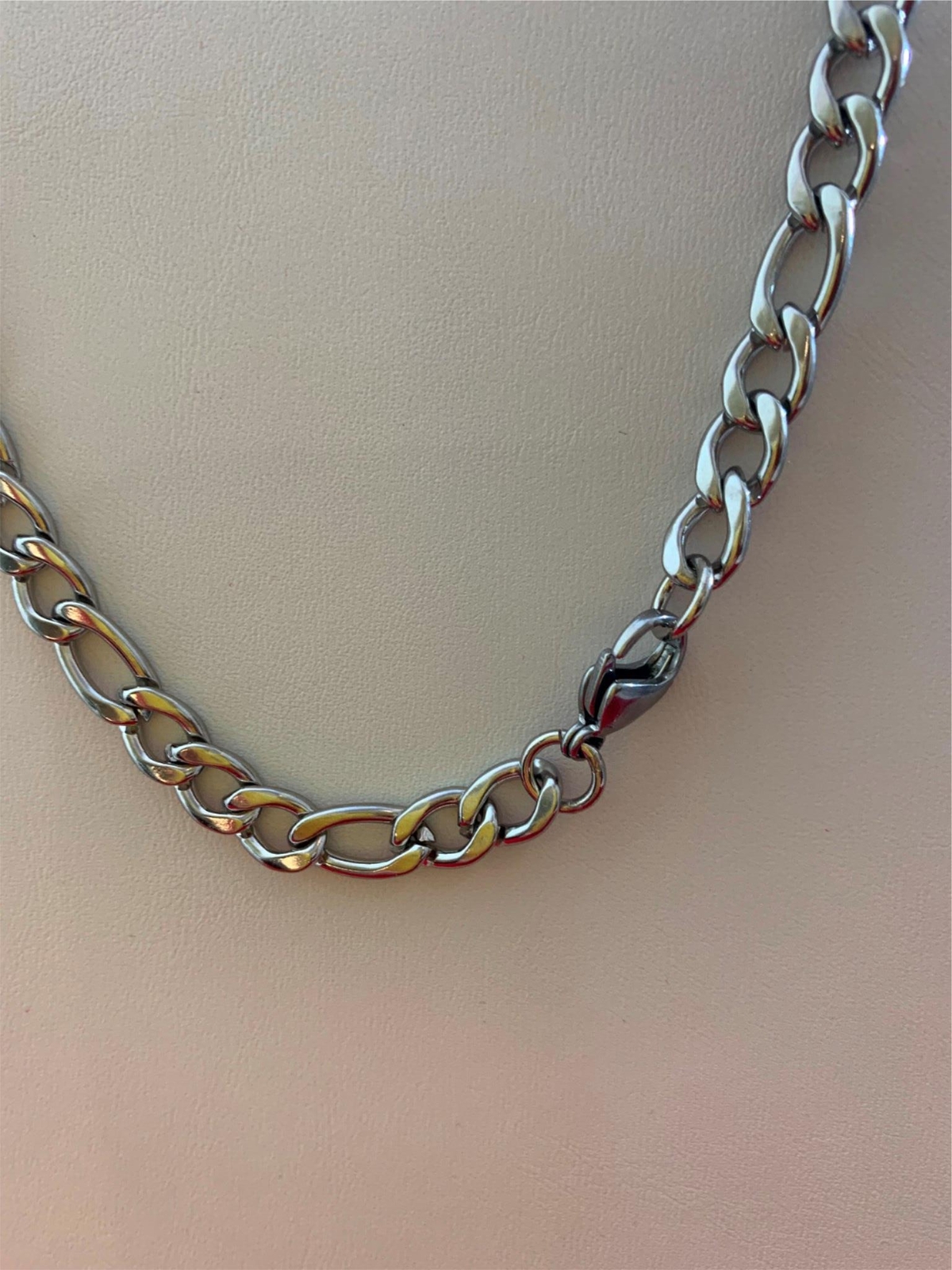 SILVER STAINLESS STEEL FIGARO 16″-84″ WOMEN MEN 3/4/5/7/9/10/12MM CHAIN NECKLACE