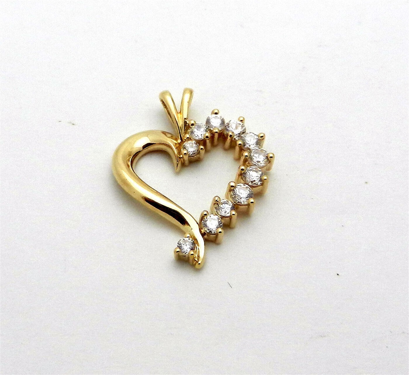 2Ct Round Cut Simulated Diamond Fancy Heart Shape Pendant 14k Yellow Gold Plated