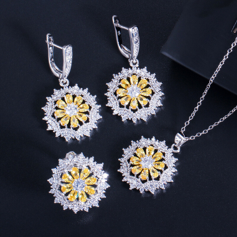 Pretty Flower Pendant Necklace Earrings Ring Set Silver Plated Women CZ Jewelry