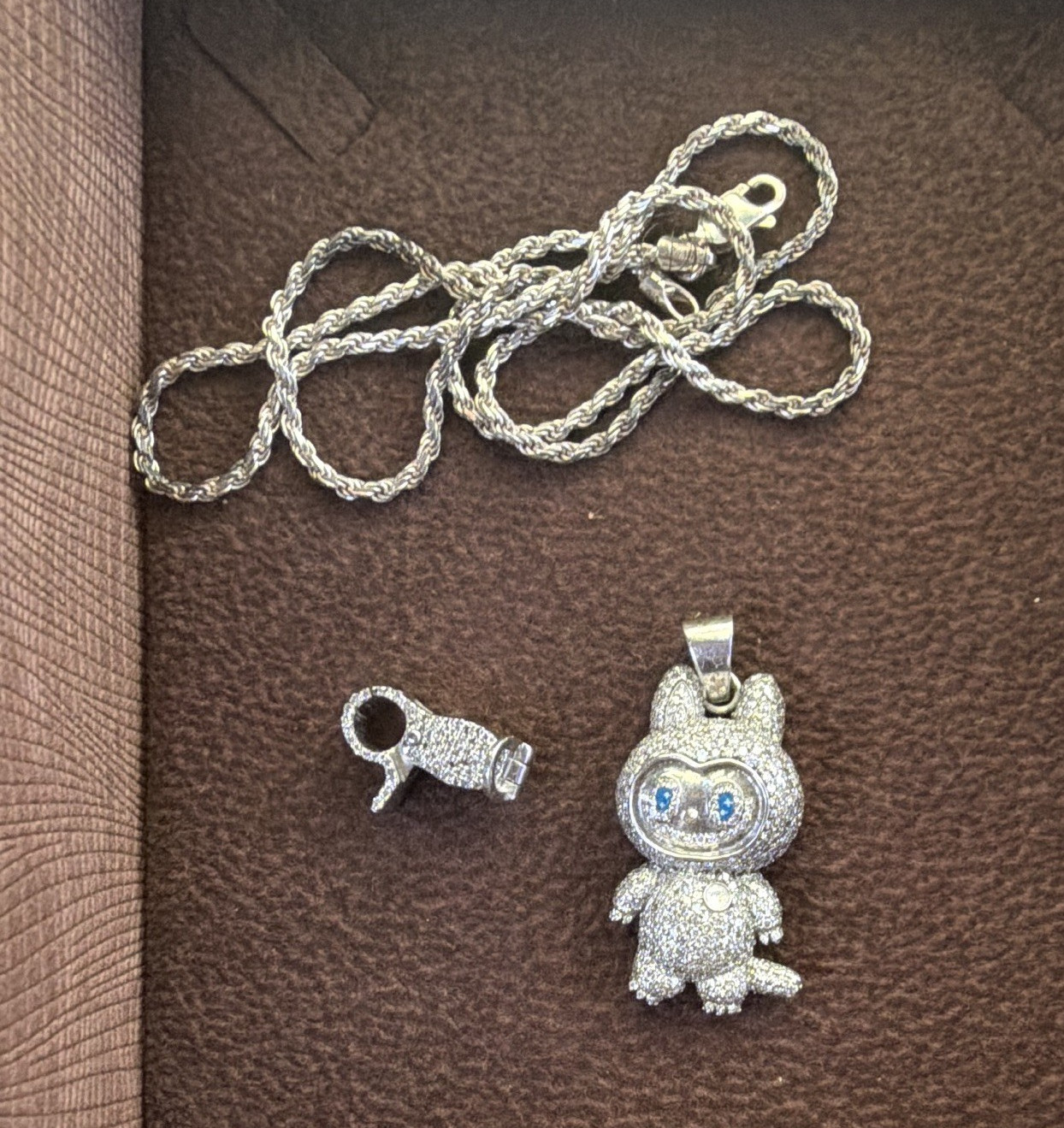 Silver Tone Rope Chain Necklace Cartoon Crystal Pavé Charm Pendant Lobster
