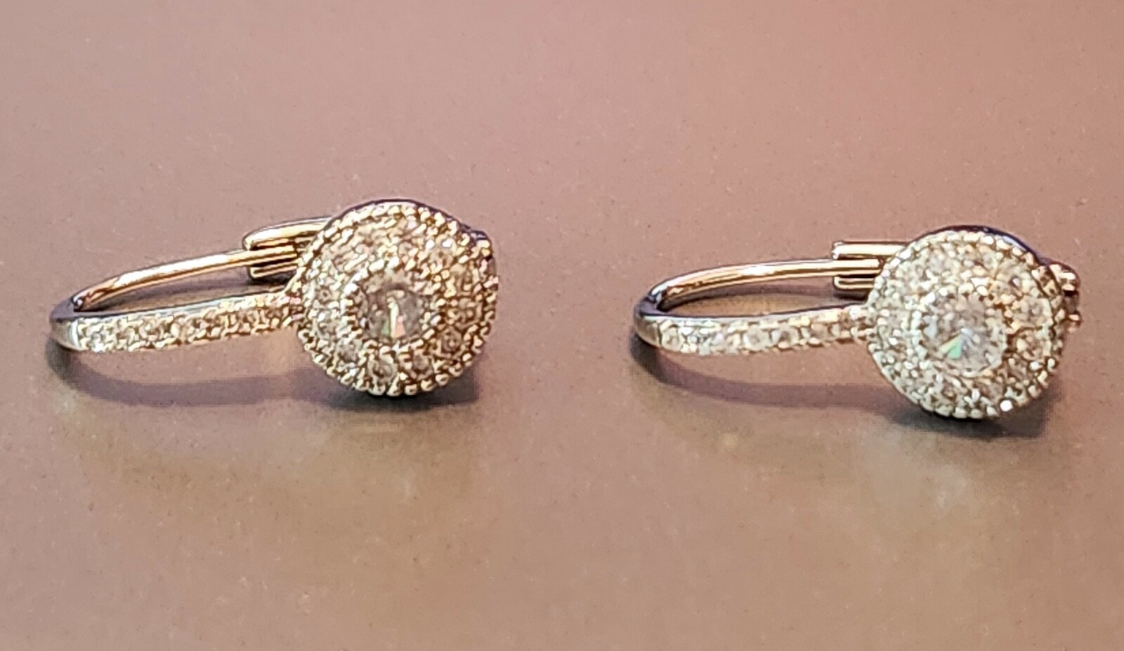 STUNNING WHITE TOPAZ LEVER BACK EARRINGS SILVER DANGLE LEVERBACK HIGH QUALITY