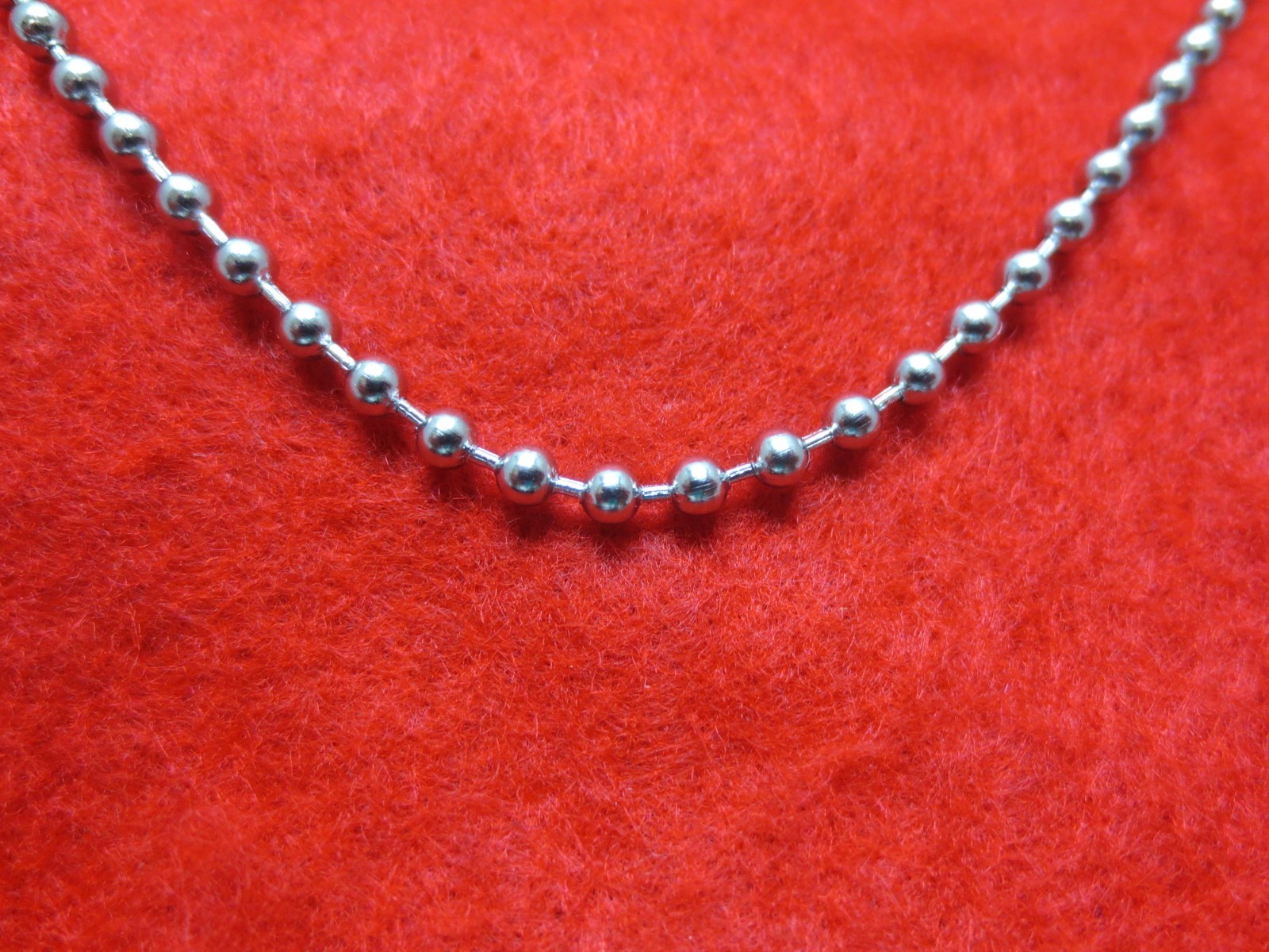 3.2mm STAINLESS STEEL SILVER BALL CHAIN FROM 16″-48″ WITH A LOBSTER CLAW CLASP