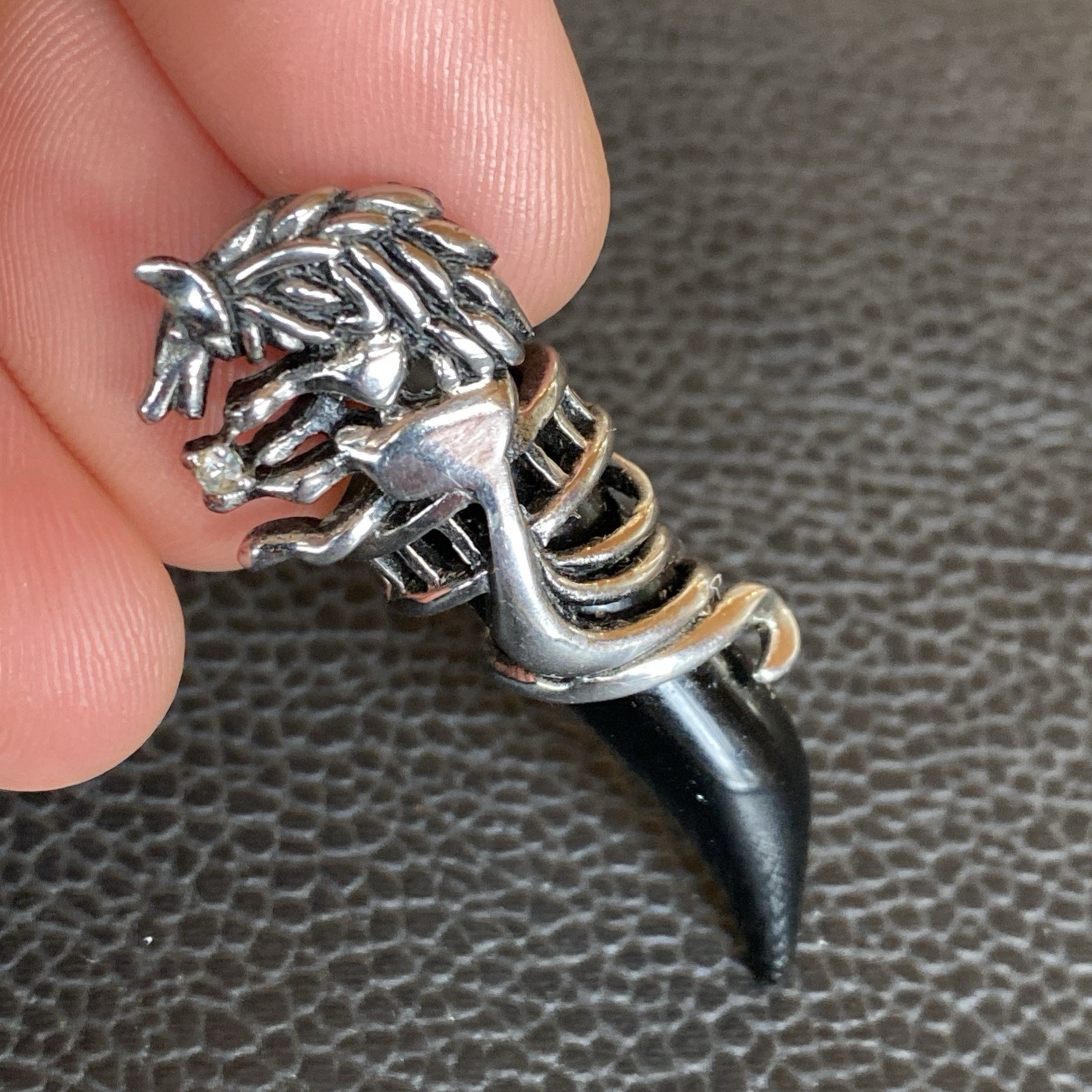 Wolf Head Tribal Pendant Shiny Silver Tone Simulated Faux Onyx Black Fang Tooth