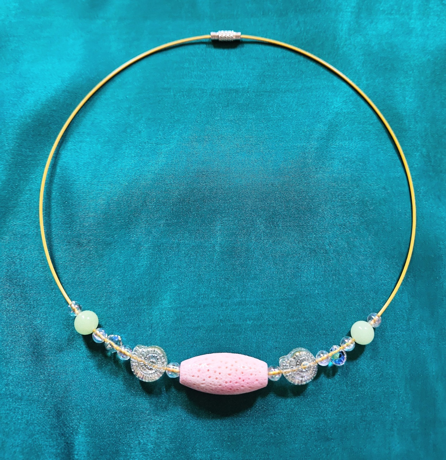 BigTimeRockShow Sea Treasure Genuine Coral, Iridescent Glass Nautilus, Crystals