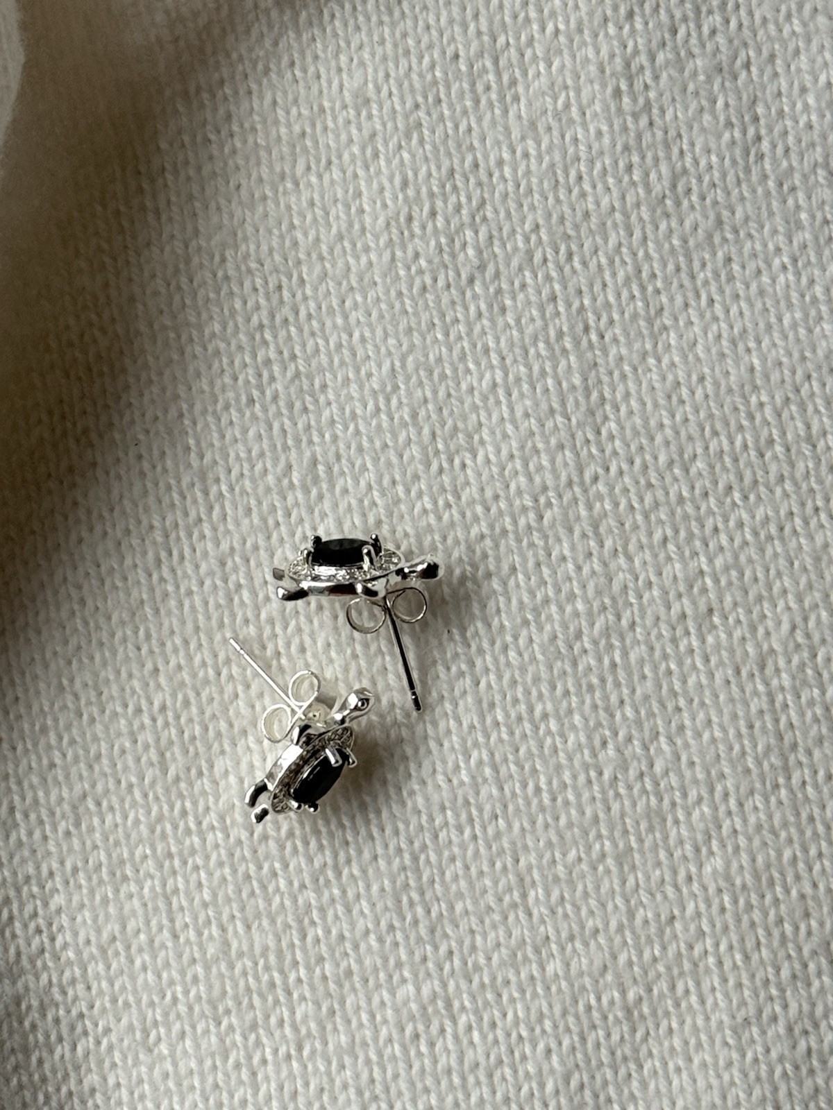 Silver Tone Turtle Stud Earrings with Black Oval Gemstone and Rhinestone