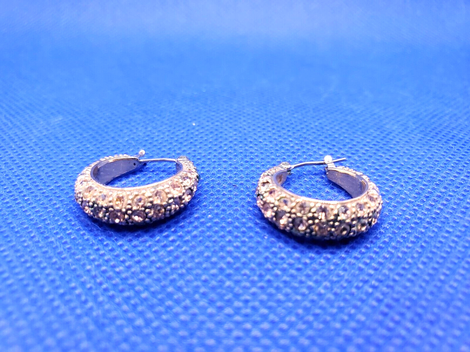 Vintage MONET McKinley C-Shaped Modern Rhinestones Crystal Hoop Earrings DAMAGED