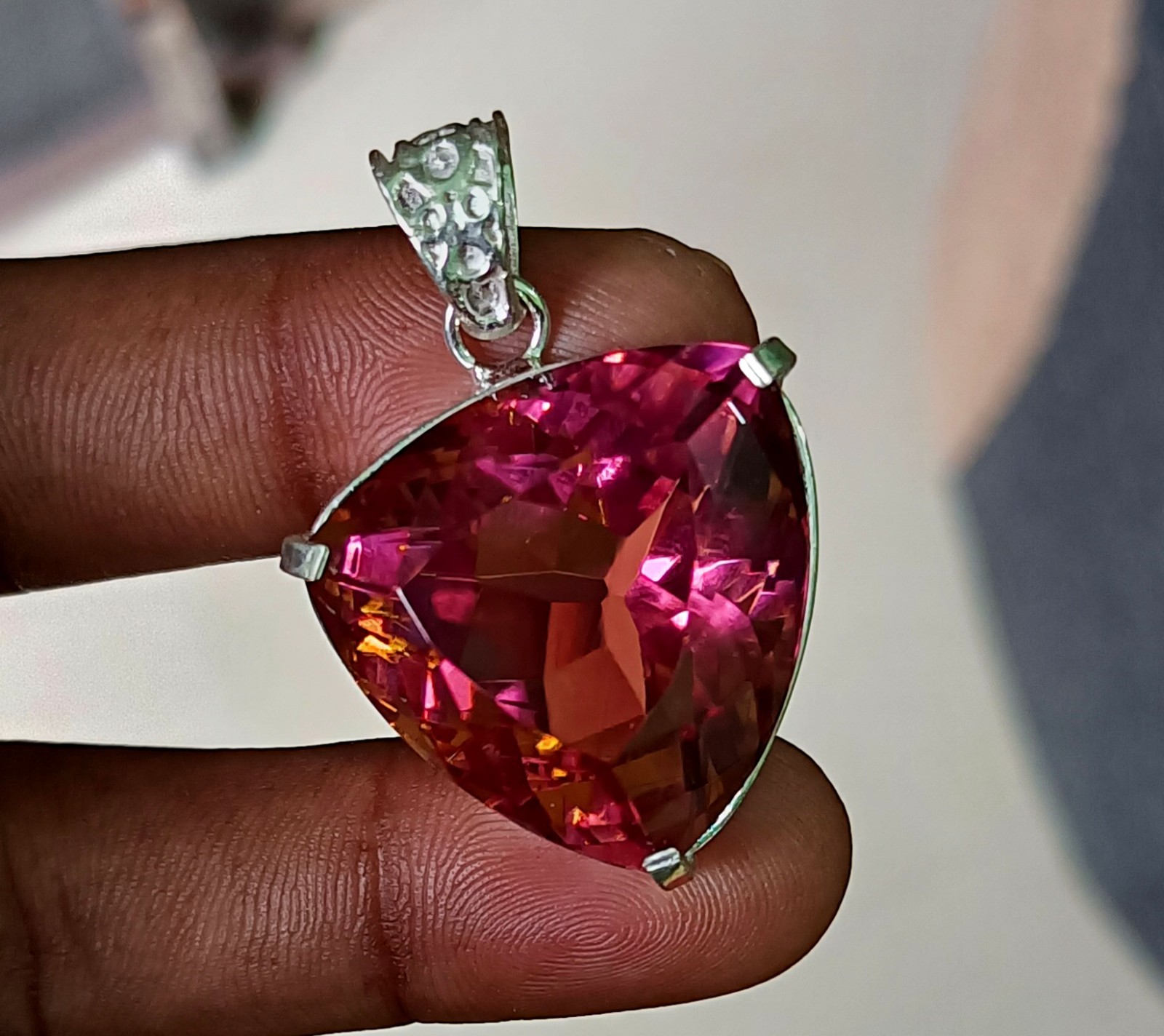 84 Ct Natural 7 Color Zultanite Pendant 925 Silver Loose Certified Gemstone