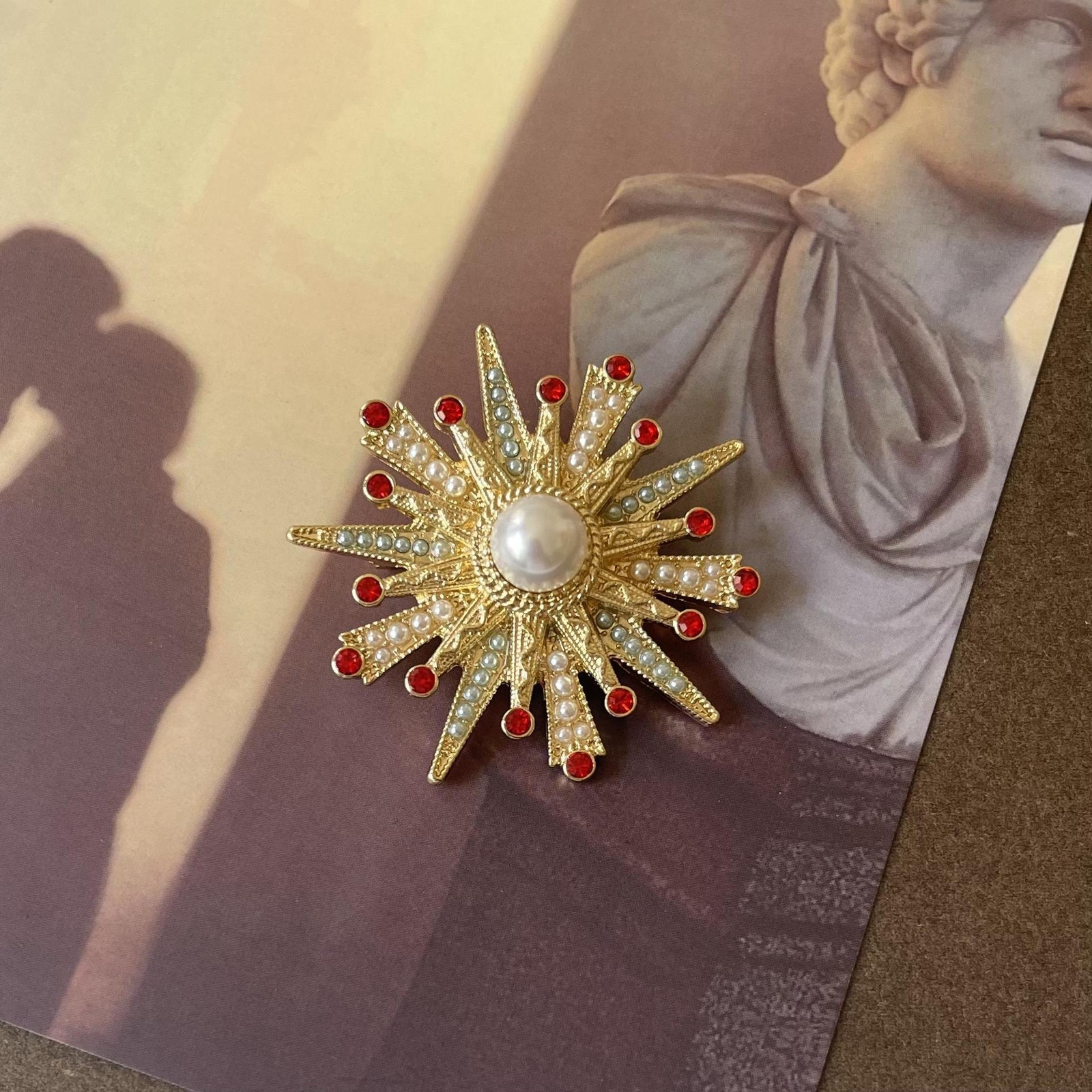 Vintage Floral Cross Sunflower Brooch – Alloy Imitation Pearl Accessory Pin