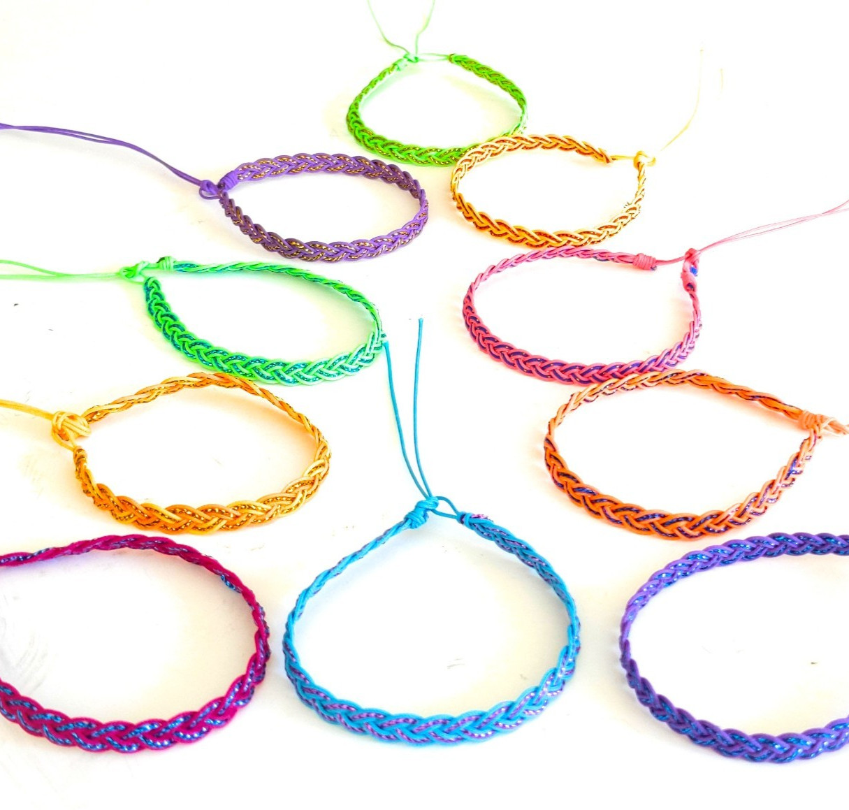 Friendship Bracelets Girls Kids 5 to 30pcs Party Bags Leavers Bracelet Gift