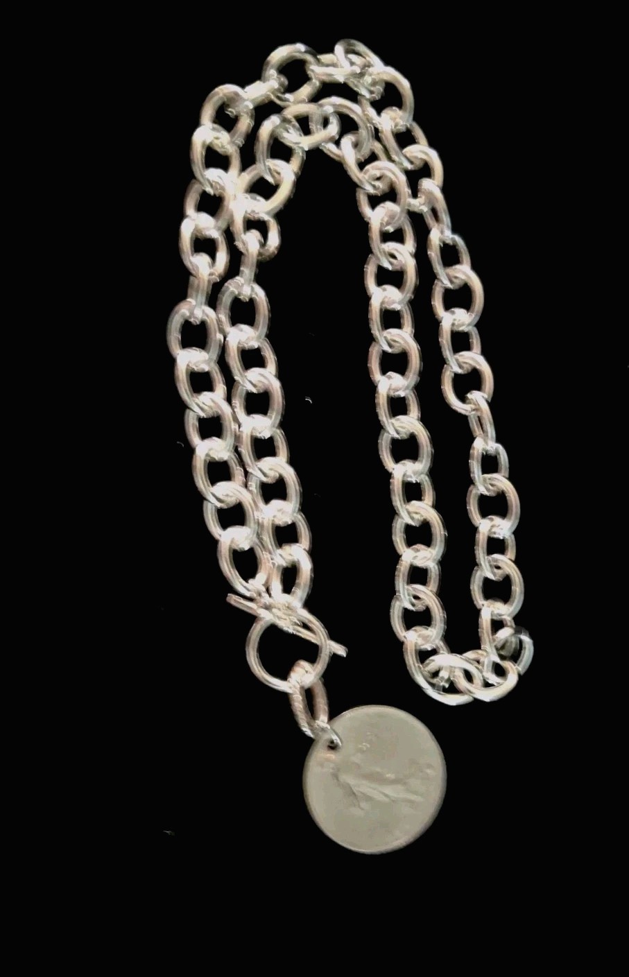 18 Inch Silvertone Oval Link Chain With A Coin Pendant (1Franc)