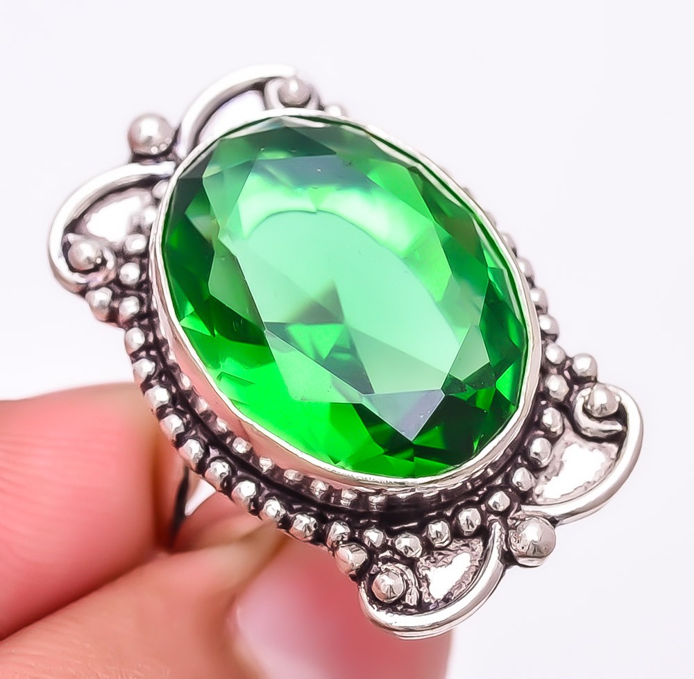 Tsavorite Quartz Gemstone 925 Silver Plated Jewelry Ring s.7.5 T298
