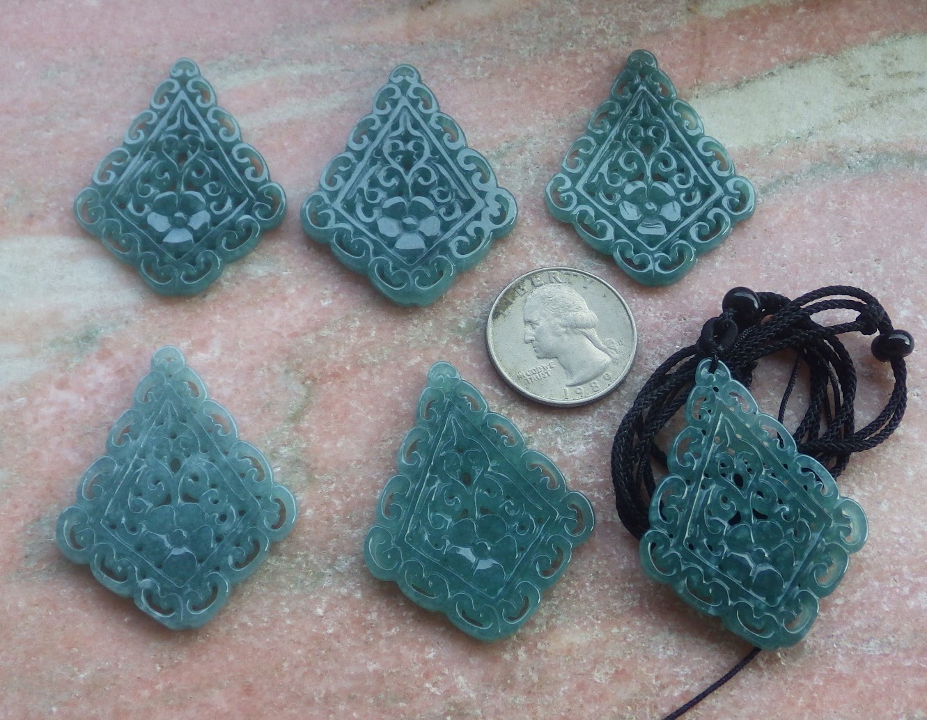 1Pcs Icy Green Natural Grade 100% A Jade jadeite Pendant Flower Necklace 733000