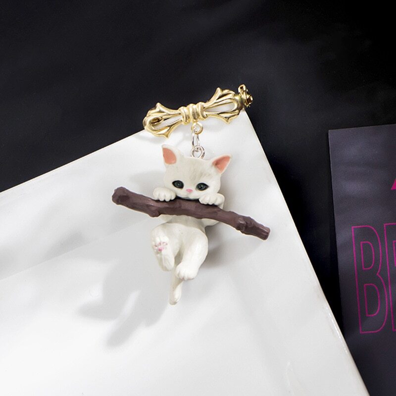 Cartoon Kitten Brooch New Trendy Personality Female Cute Badge Accessories Pin