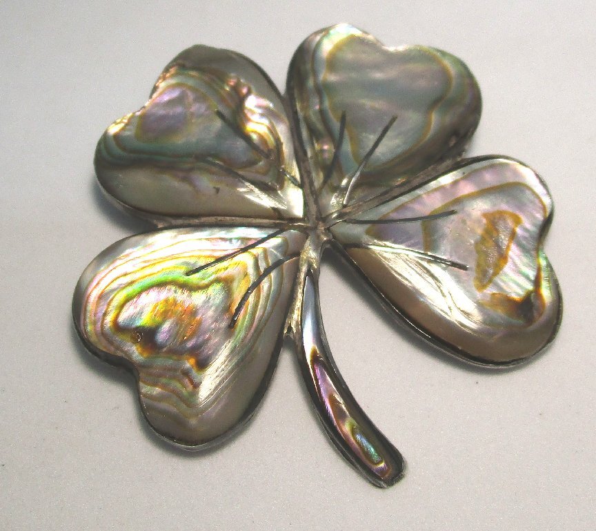 AM 925 Mexican Sterling Silver / Shell Shamrock Pin / Old Eagle Mark 13.1 grams