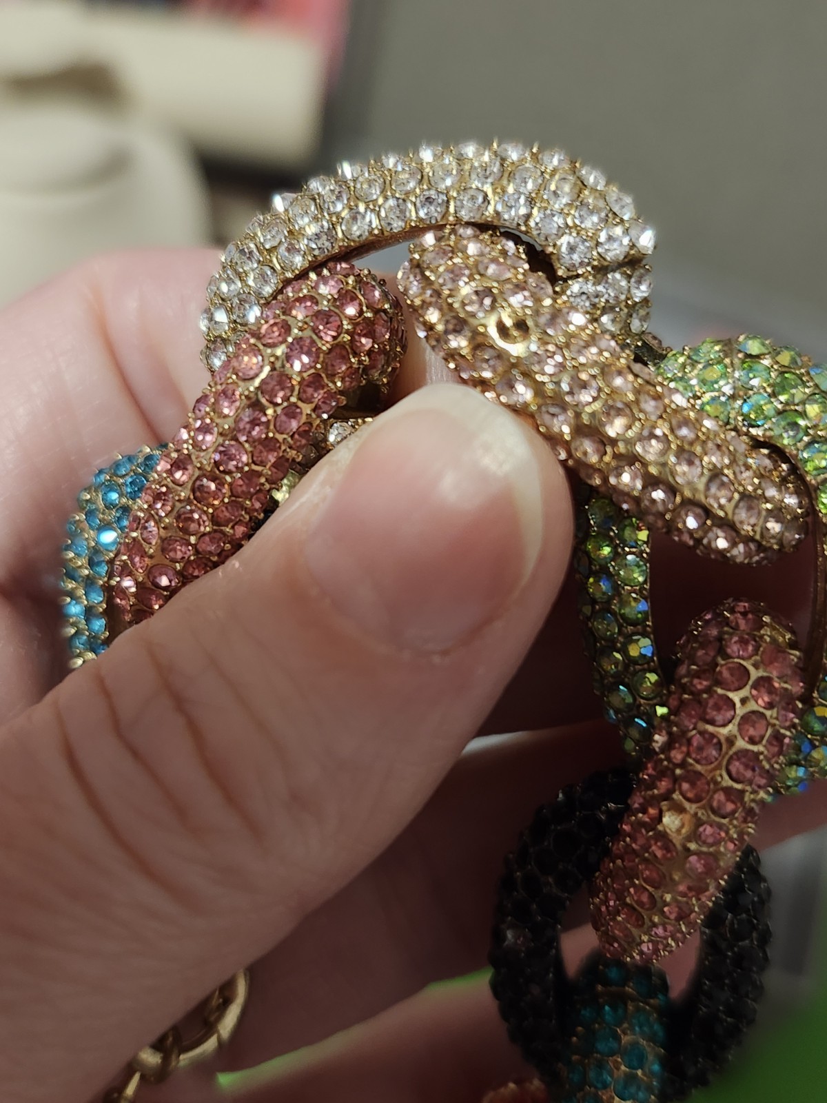 Fashion Statement Bracelet 8″-9″ Multicolor Pave Crystal Chunky Bold Chain Link