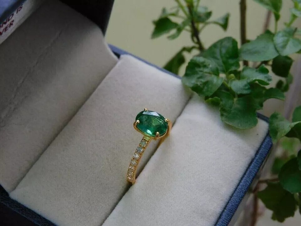 2.30Ct Cushion Cut Simulated Green Emerald Promise Ring 14K Yelllow Gold Plated