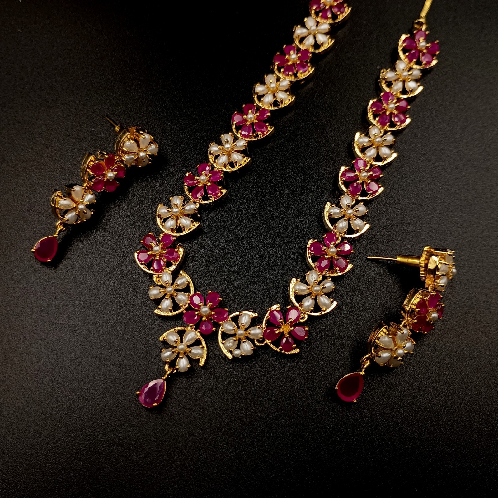 Traditional 22K Gold Plated Floral Ruby Pearl Necklace Set Statement Jewelry