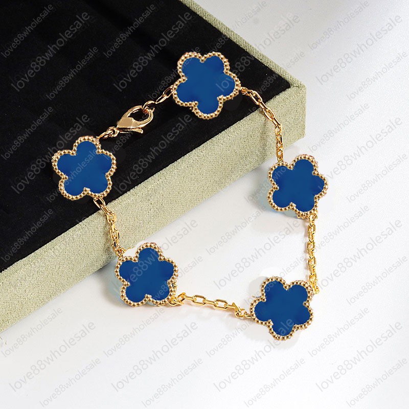 Women Four-Leaf Clover Bracelet Charm Mother-of-Pearl 18K Gold Designer Jewelry