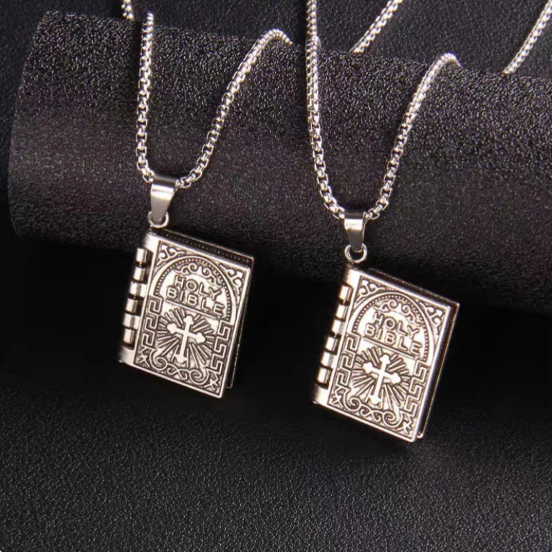 Gothic Style Religious Bible Men’s Necklace Alloy Steel Vintage Flipped Bible