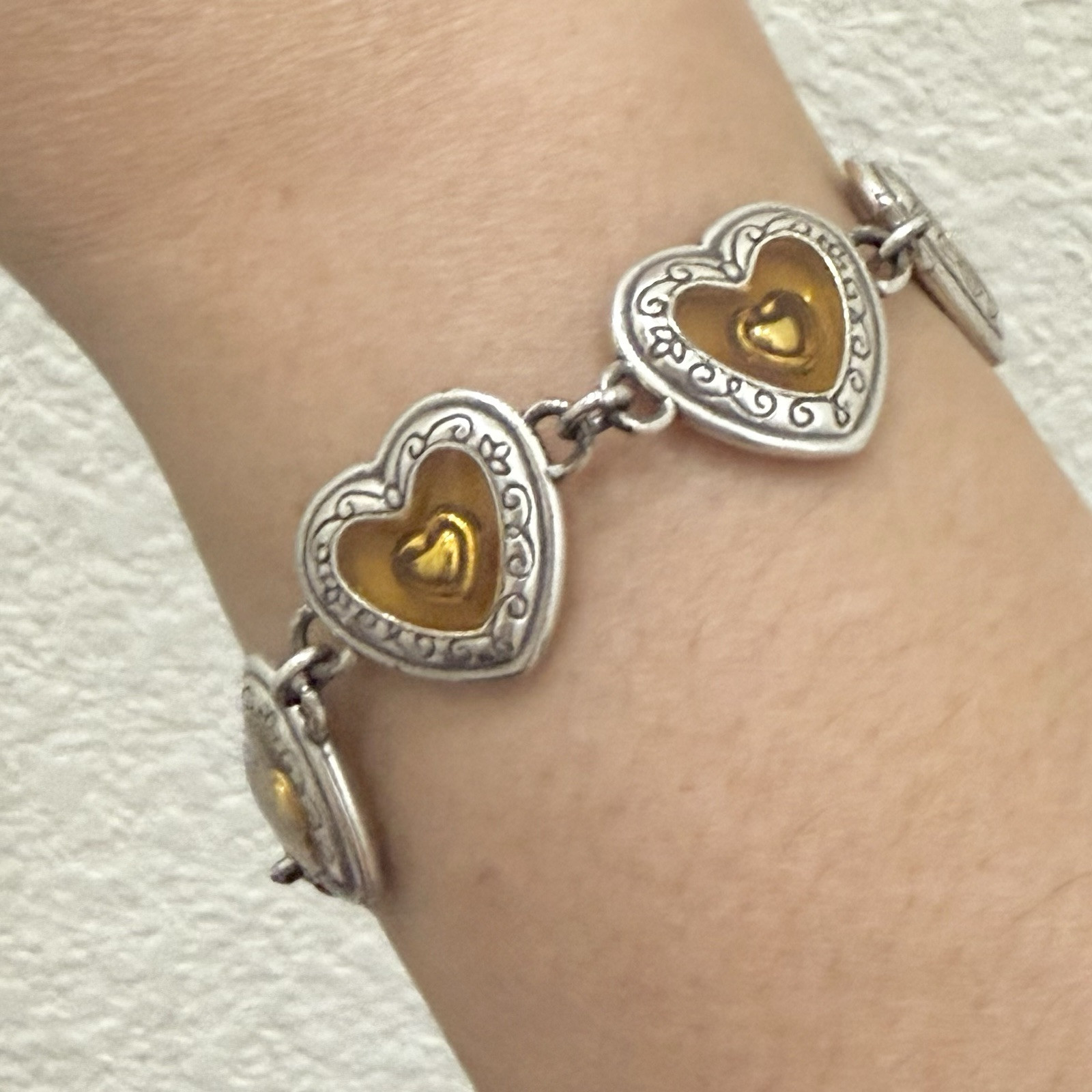 Retired BRIGHTON Free Floating Hearts Lucite Heart Links 7.75” Bracelet 30g.
