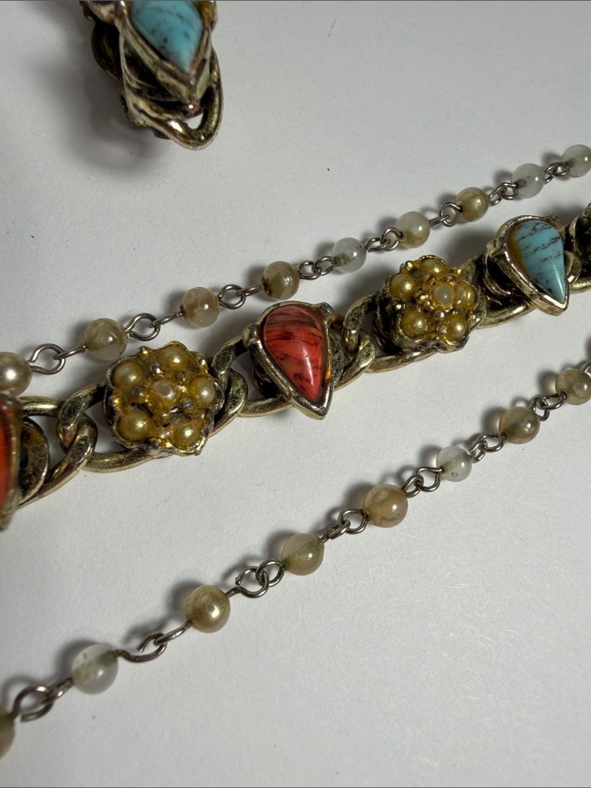 Vintage Gold Tone Faux Turquoise Coral Cabochon Bracelet Earring Set BOHO