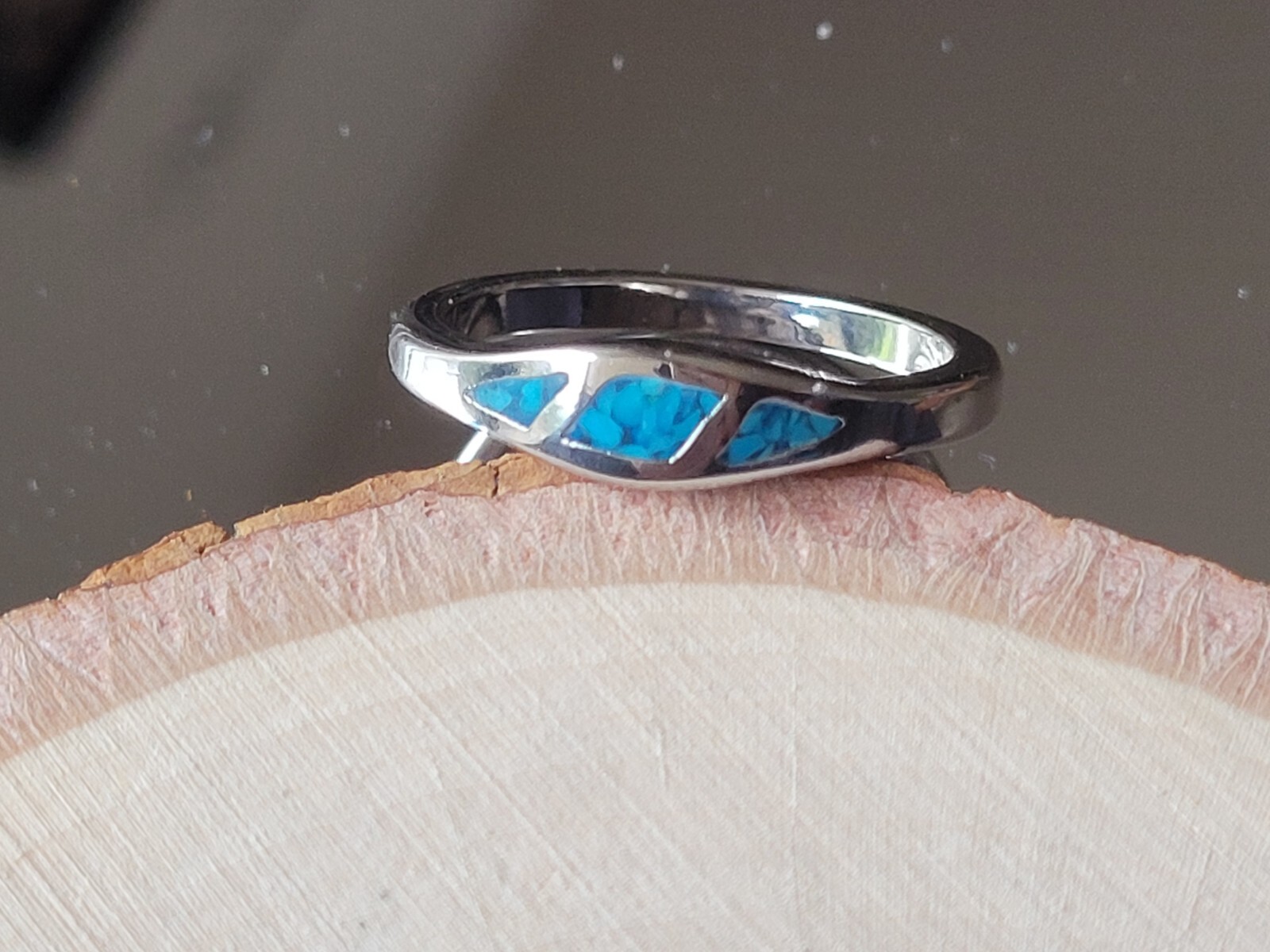 Silver Plated Genuine Turquoise Chip Inlay Ring Southwest Eyes Shape Band Ring