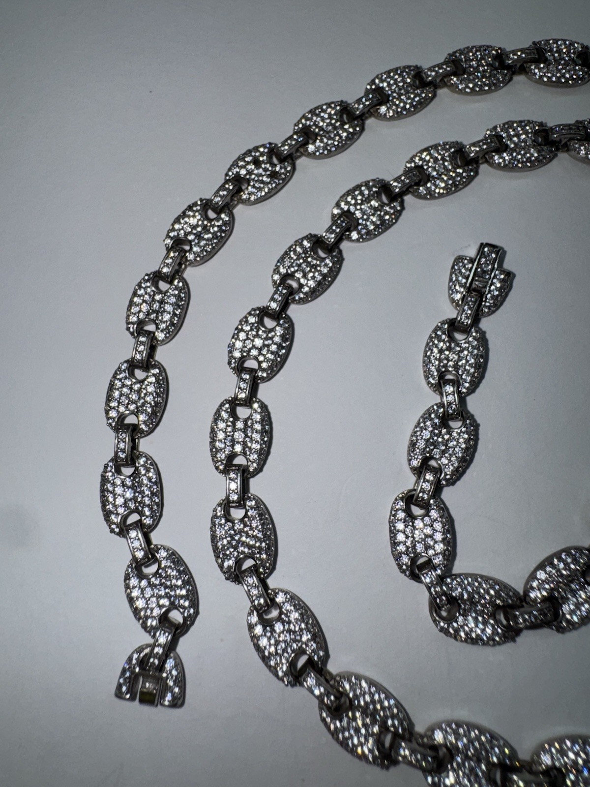 Gorgeous Solid Sterling Silver Cubic Zirconia Style Oval Chain 22 Inch Necklace