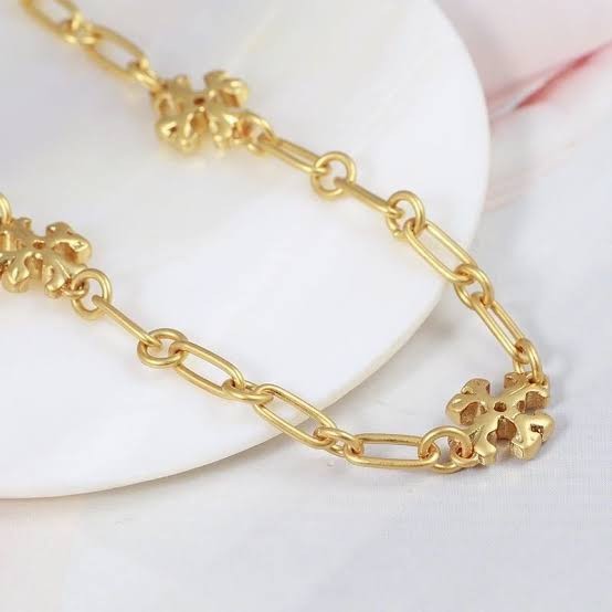 Tory Burch Necklace Roxanne Chain Delicate Gold Tone